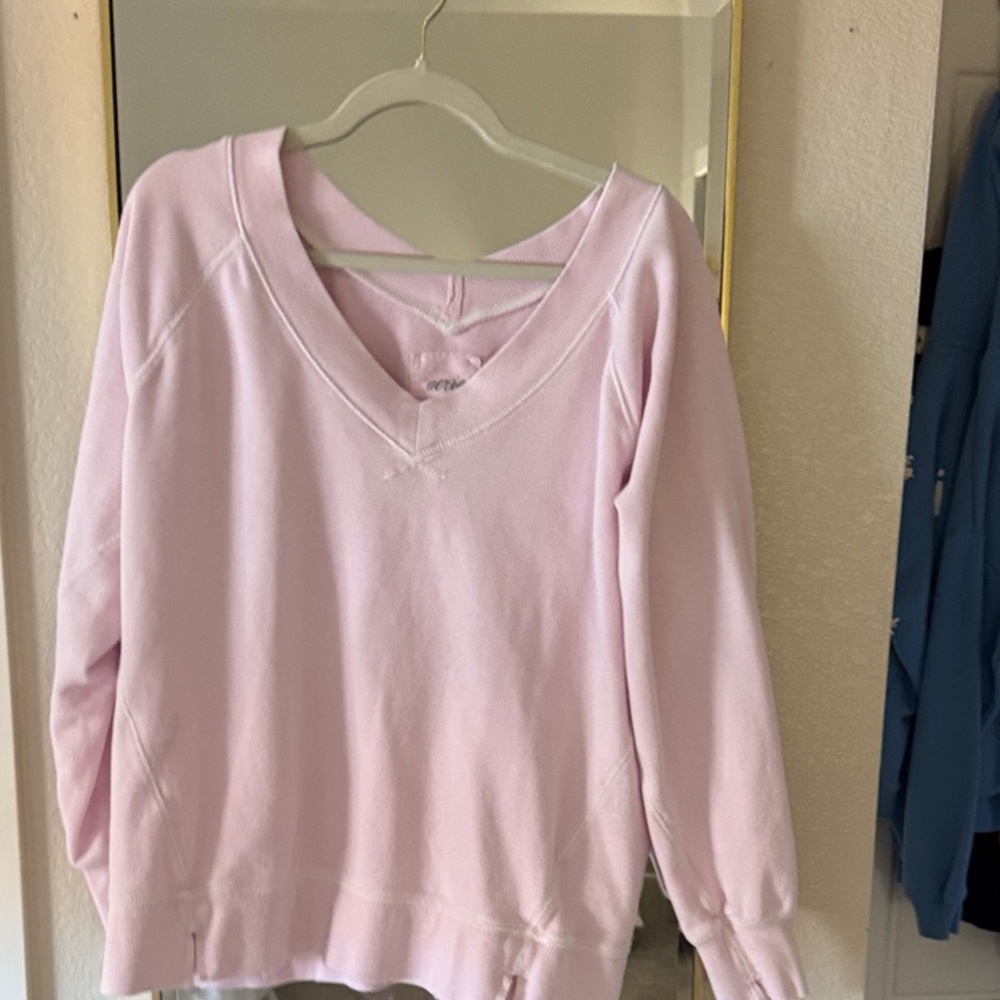 aerie Light Pink V-Neck Pullover Sweater